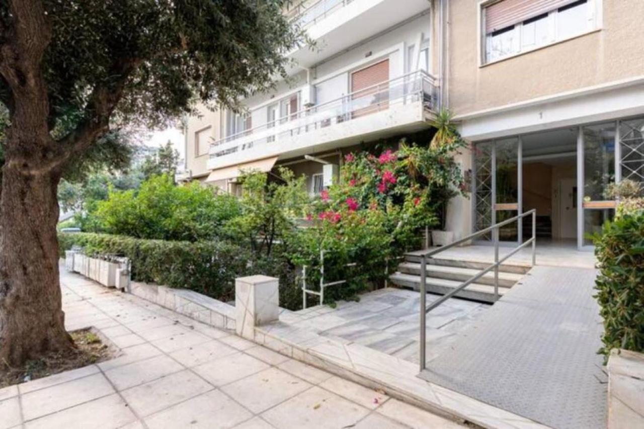 Flisvos Seafront-Marina Apartment Athènes Extérieur photo