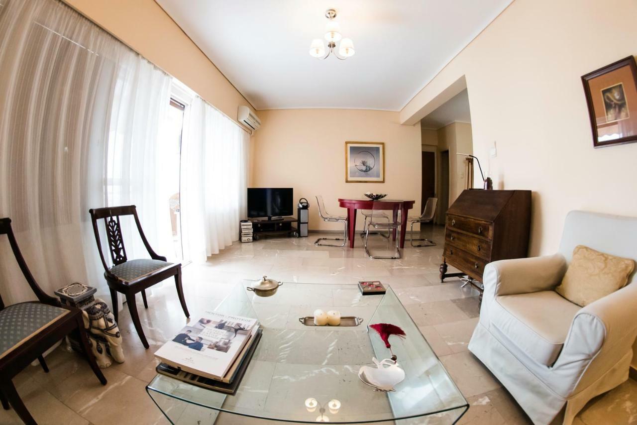 Flisvos Seafront-Marina Apartment Athènes Extérieur photo
